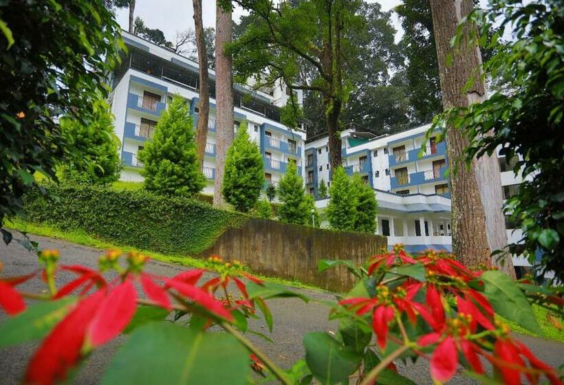 호텔 Munnar Black Forest Resort