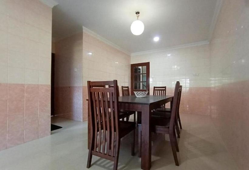 בית מלון כפרי Oyo 90216 Sunny Hill Homestay