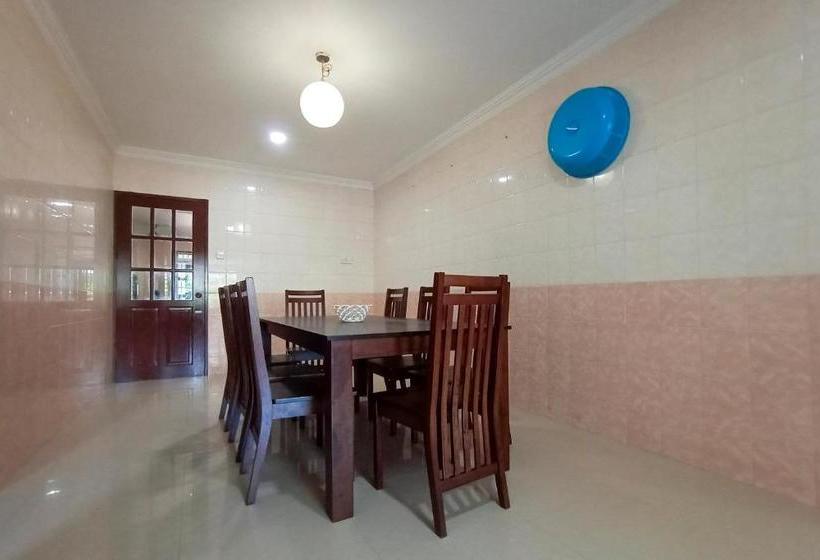 בית מלון כפרי Oyo 90216 Sunny Hill Homestay