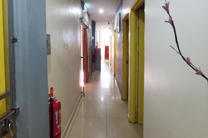 酒店 Oyo 90226 Bb Inn