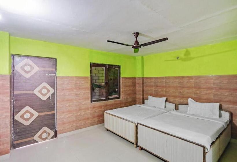 هتل Spot On Dream Residency