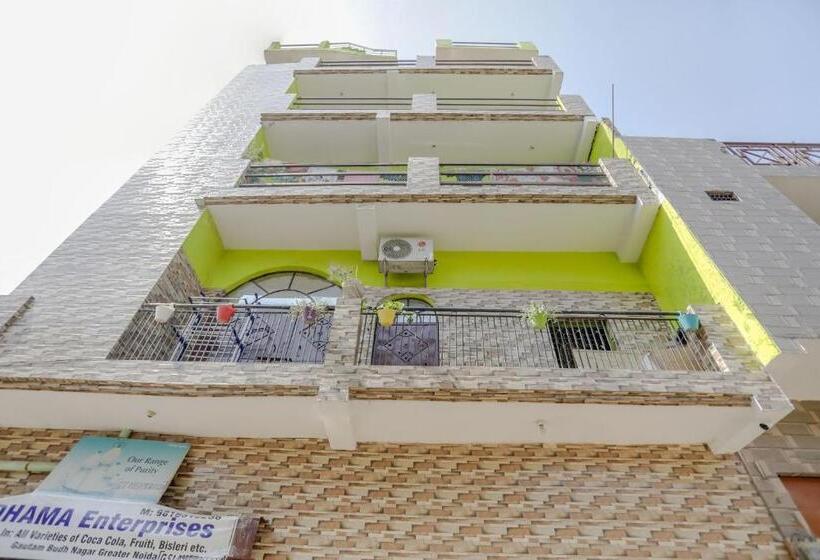 هتل Spot On Dream Residency