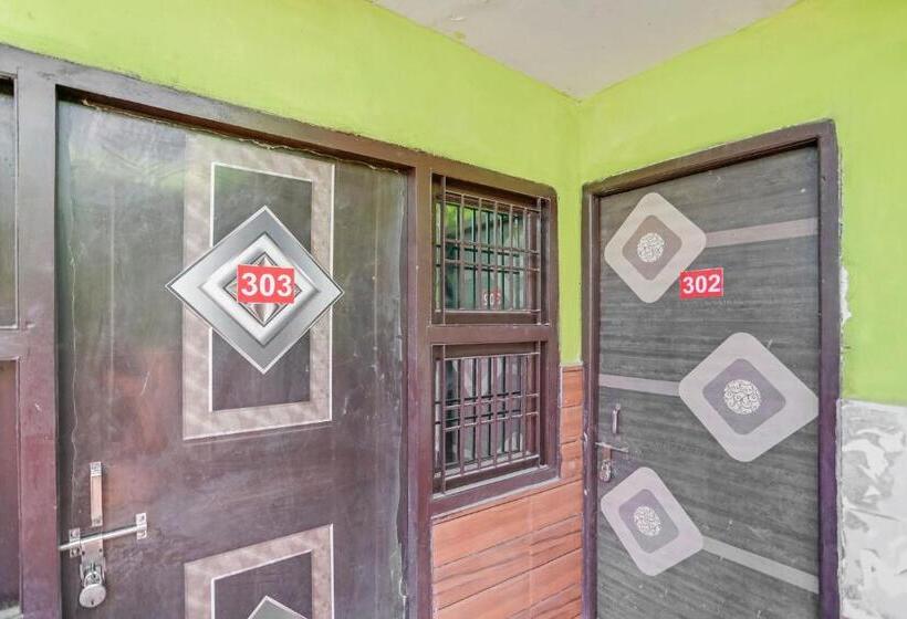 هتل Spot On Dream Residency