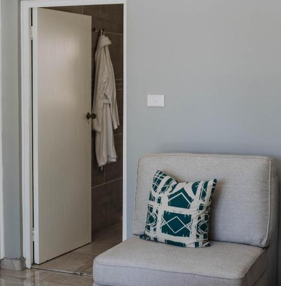 بنسيون The Living Collective Villa