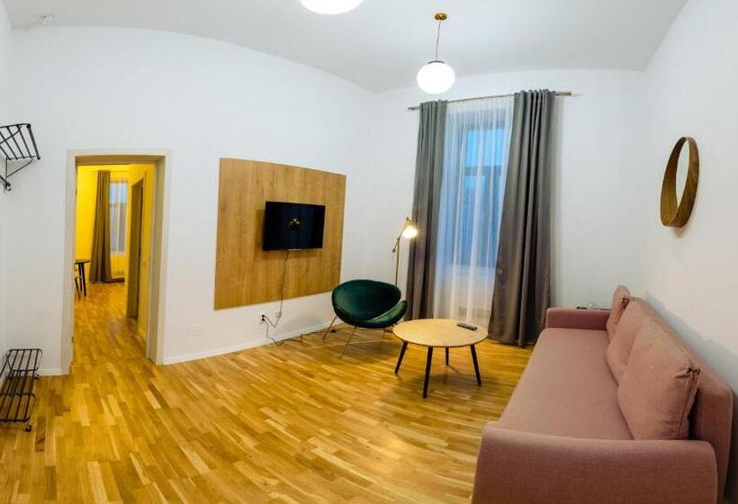 Pensiunea Salina Gymnasium