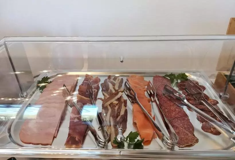 Pensiunea Salina Gymnasium