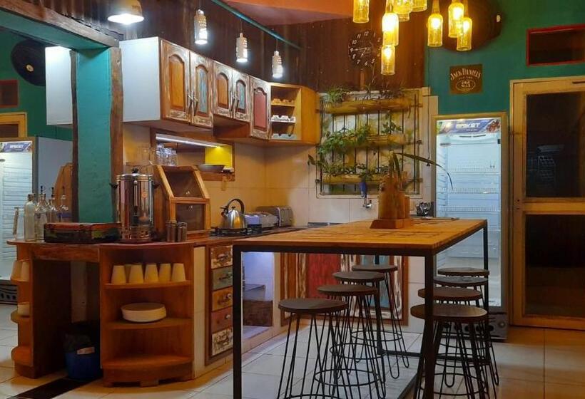 Albergue The Host Puerto Iguazú