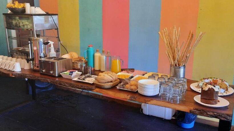 Albergue The Host Puerto Iguazú