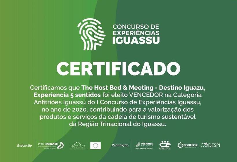 Albergue The Host Puerto Iguazú