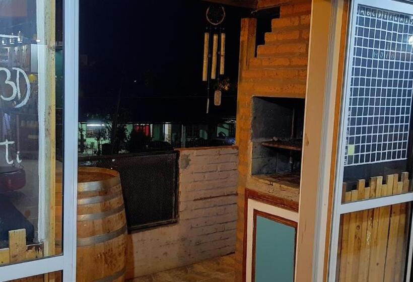 Albergue The Host Puerto Iguazú