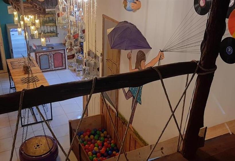 Albergue The Host Puerto Iguazú