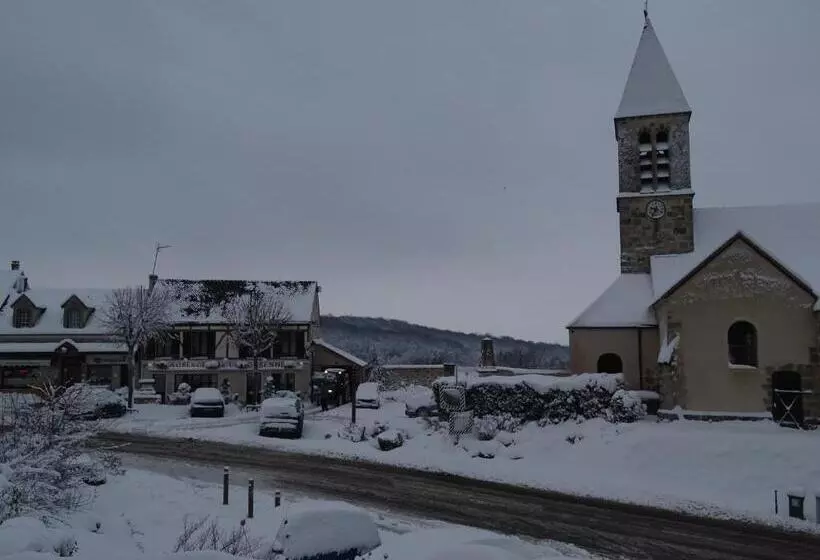 ベッドアンドブレックファースト Auberge De La Garenne