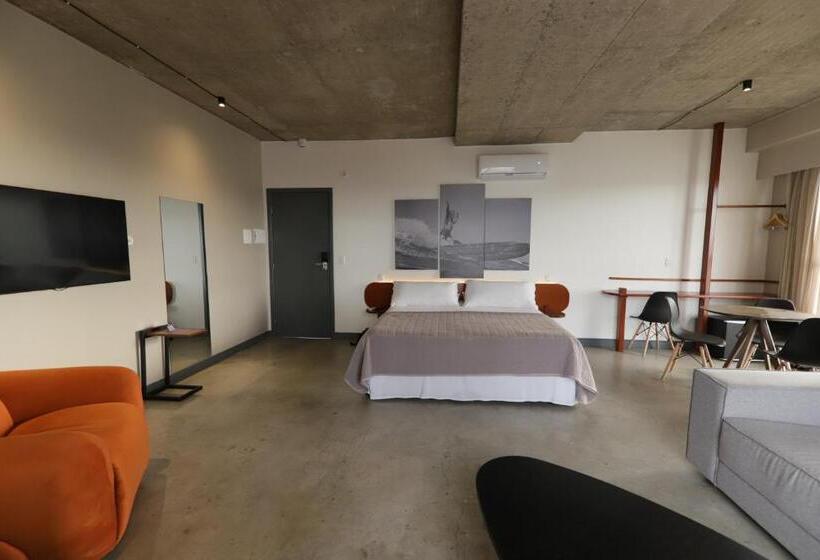 هتل 9006 Suites Natal