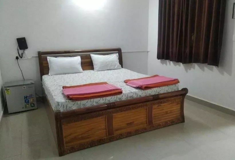 Hotel Collection O 15487 Ashoka King