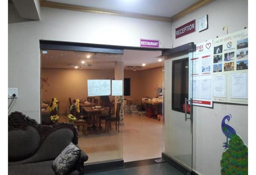 בית מלון כפרי Collection O 15487 Ashoka King