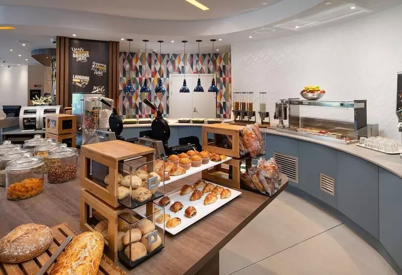 Hotelli Hampton By Hilton High Wycombe