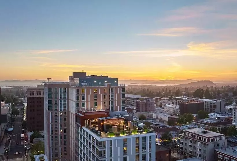 Hotelli Residence Inn By Marriott Berkeley