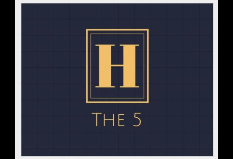 בית מלון כפרי The 5