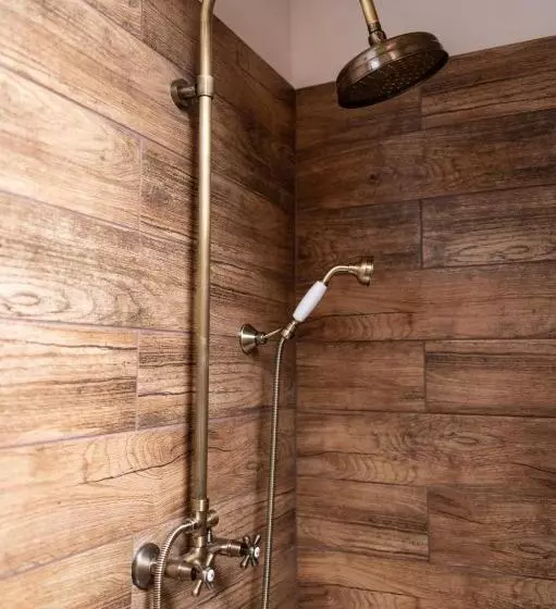 Majatalo Penzion V Poli