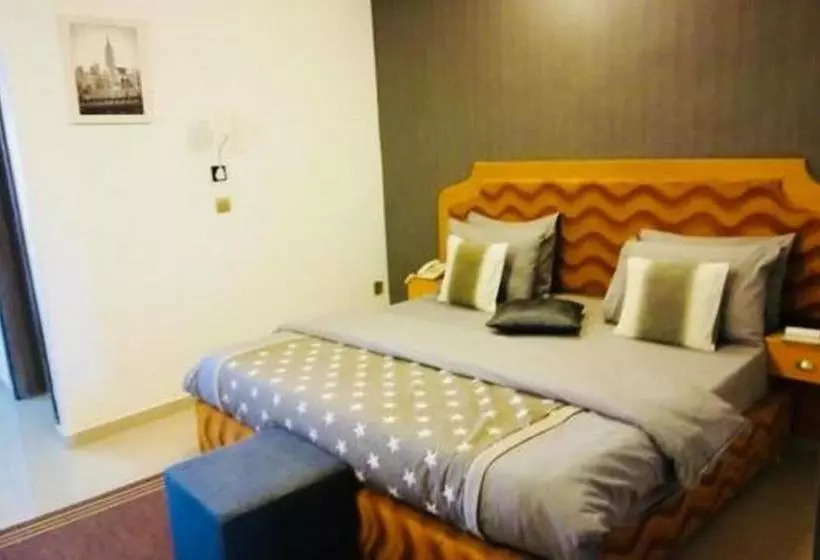 پانسیون Neyo And Suites