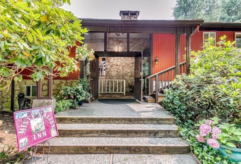 住宿加早餐  Misty Valley Inn