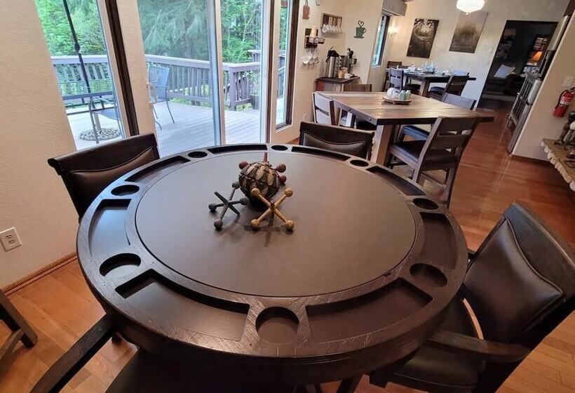 住宿加早餐  Misty Valley Inn