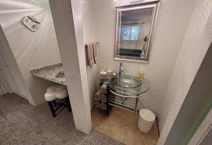 住宿加早餐  Misty Valley Inn