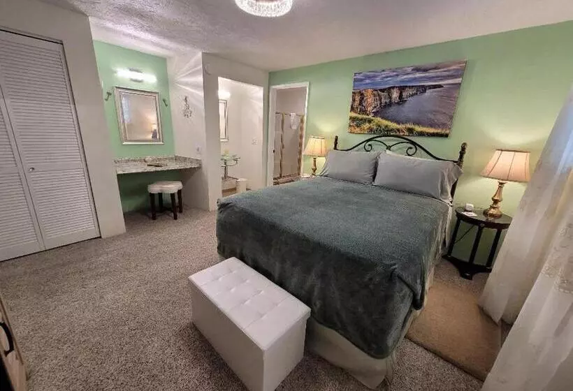 Aamiaismajoitus (B&B) Misty Valley Inn