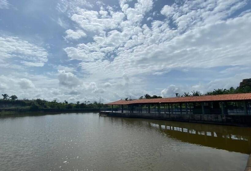 בית מלון כפרי Açaí Club