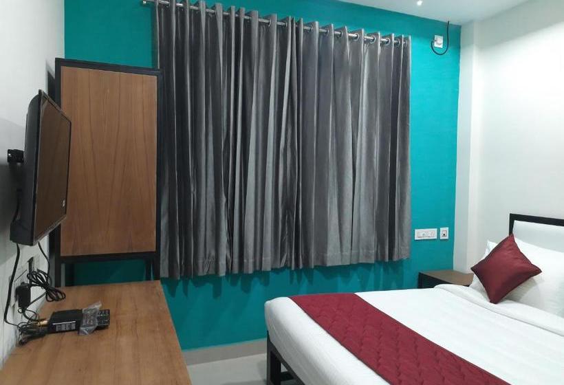 בית מלון כפרי Abedrooms  Budget Stay Thanjavur