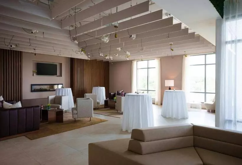 Ac Hotel By Marriott Tallahassee Universities At The Capitol
