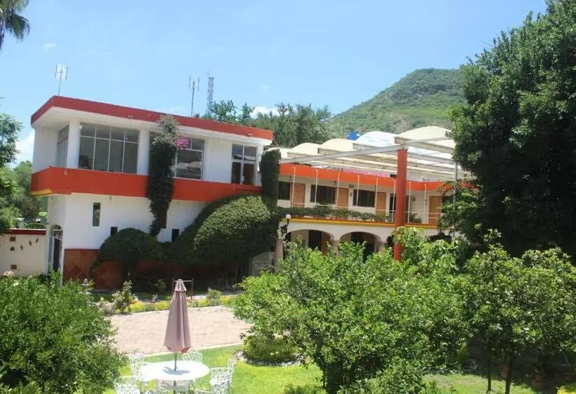 Hotelli Muñoz De Luna