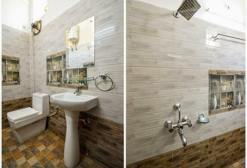 Hotelli Oyo 78860 A S Lagoon