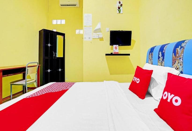 בית מלון כפרי Oyo 90332 Puri Pembangunan Residence Syariah