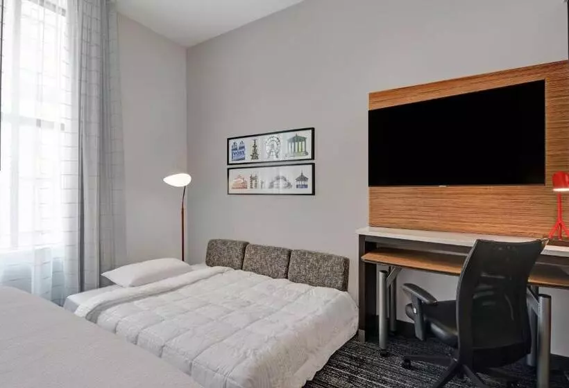 ホテル Towneplace Suites By Marriott Cincinnati Downtown