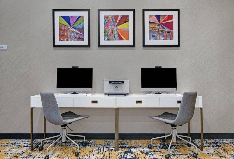 فندق Towneplace Suites By Marriott Cincinnati Downtown