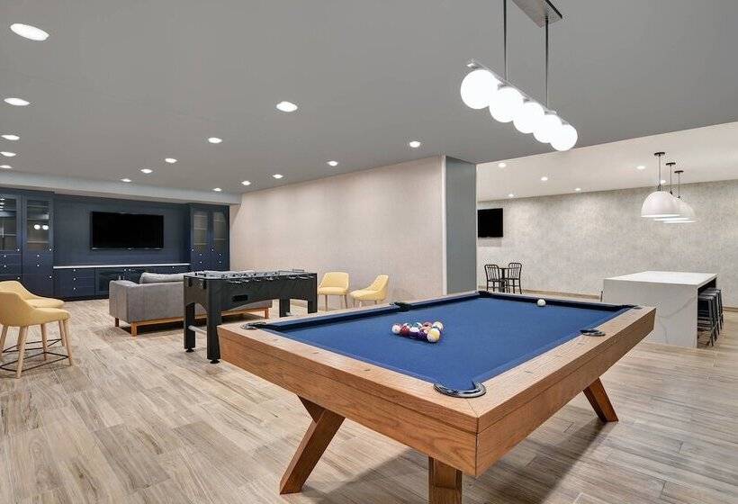 فندق Towneplace Suites By Marriott Cincinnati Downtown