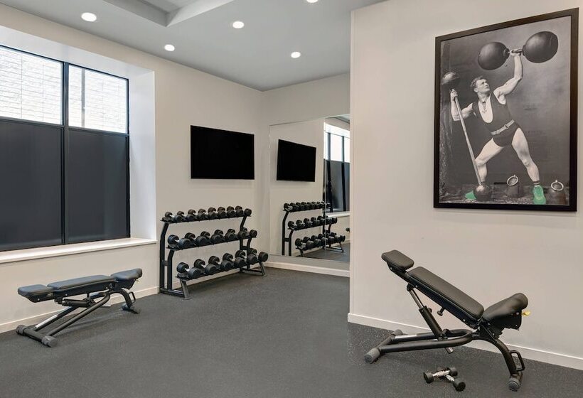 فندق Towneplace Suites By Marriott Cincinnati Downtown