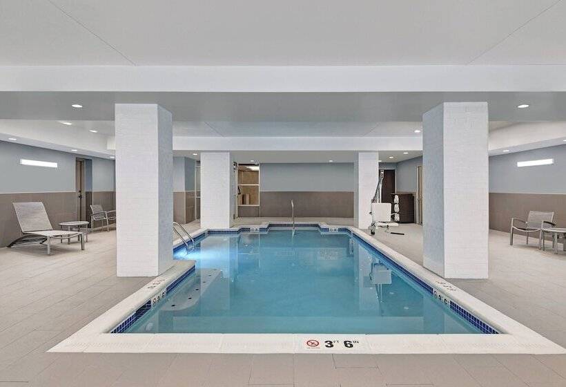 فندق Towneplace Suites By Marriott Cincinnati Downtown