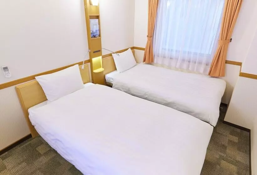 Hotelli Toyoko Inn Niigata Ekimae