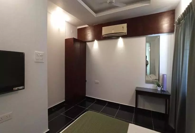 هتل Villa Marine