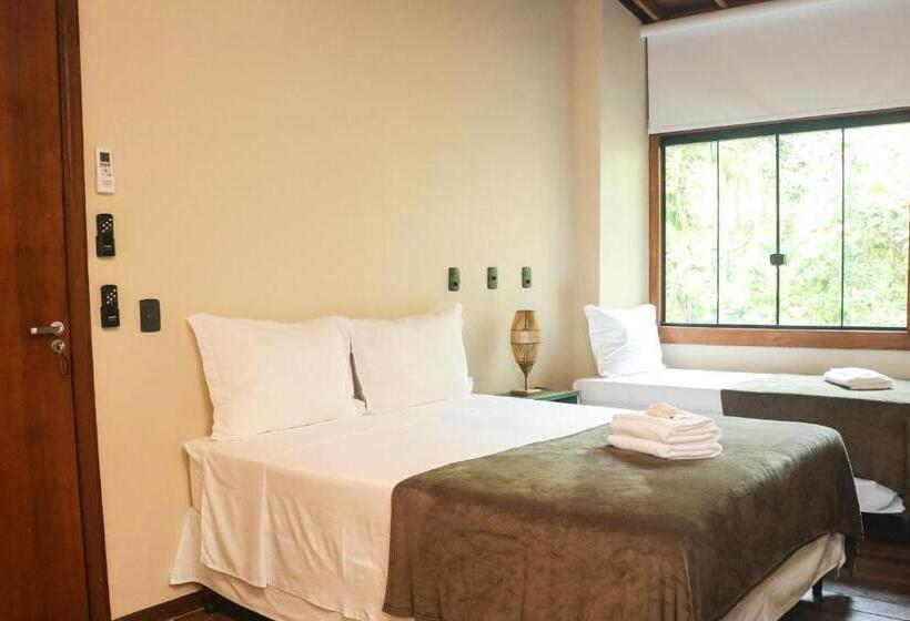 פנסיון Bossa Beach House