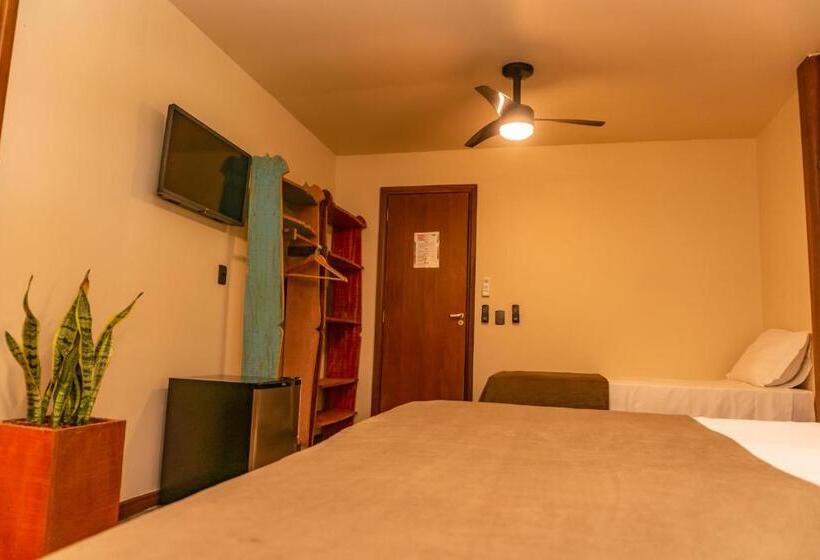 פנסיון Bossa Beach House