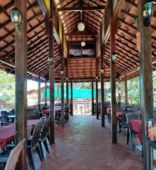 リゾートホテル Deva Samudra Beach Stay