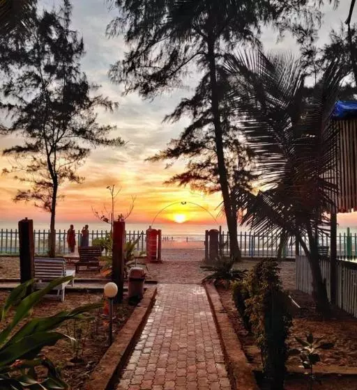 リゾートホテル Deva Samudra Beach Stay