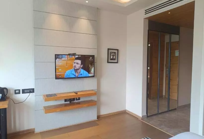 Udman Hotel Greater Noida