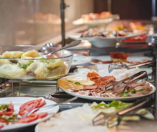 هتل & Apartments Hec Residence