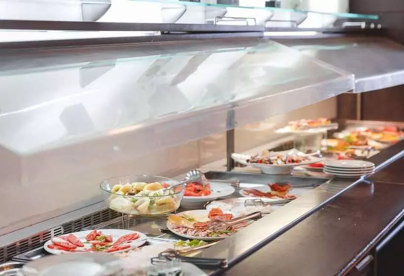 هتل & Apartments Hec Residence