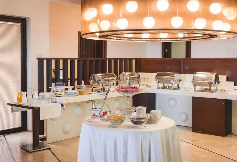 هتل & Apartments Hec Residence