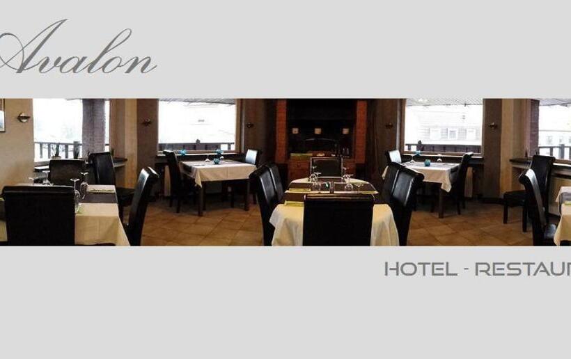 هتل Avalon